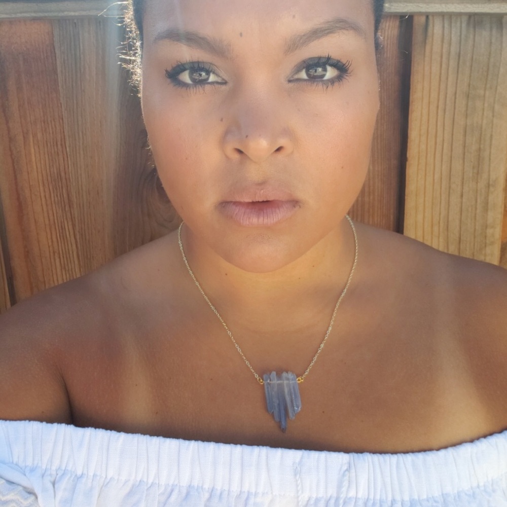 ONE LEFT‼️Quartz Crystal 14K Gold Necklace